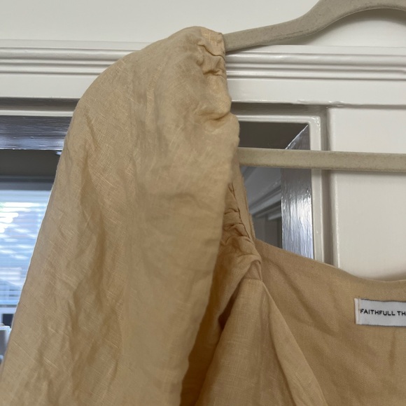 Faithful the Brand 100% linen crop top - Picture 6 of 10